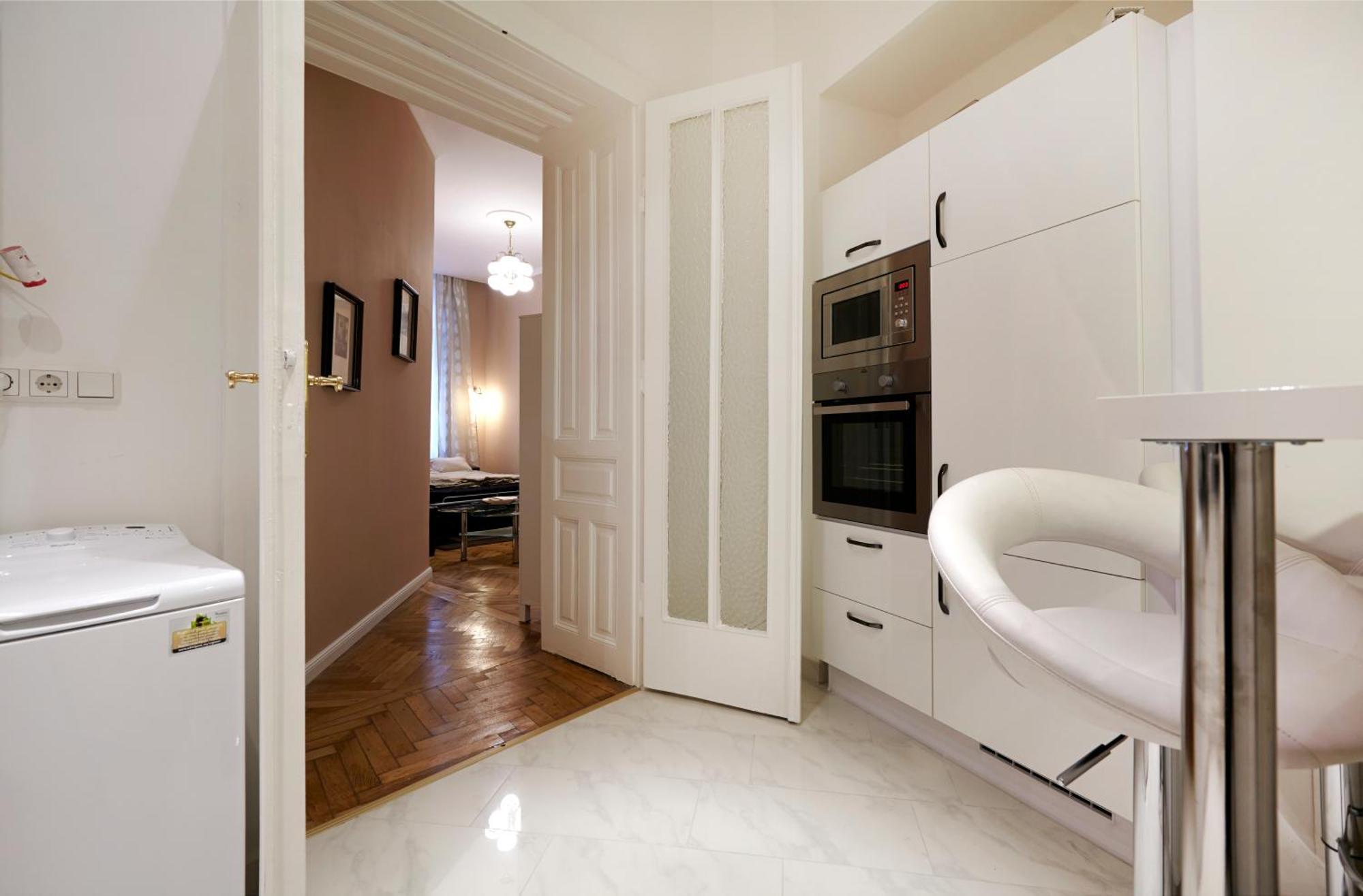 Urban Downtown City Center Apartments เวียนนา ภายนอก รูปภาพ